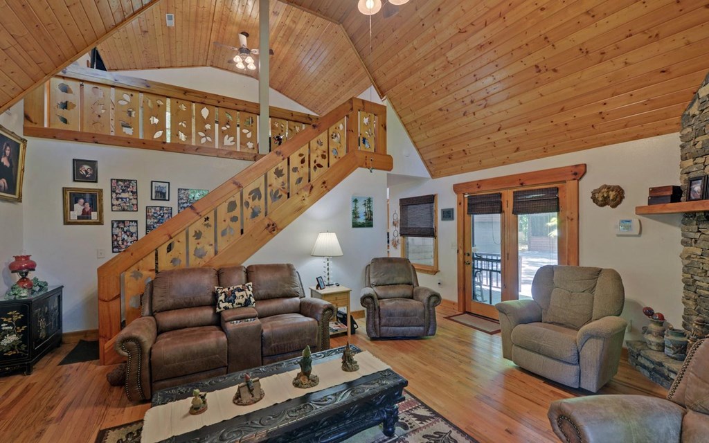 164 Dew Drop Lane Murphy, NC 28906 - Photo 5 of 49