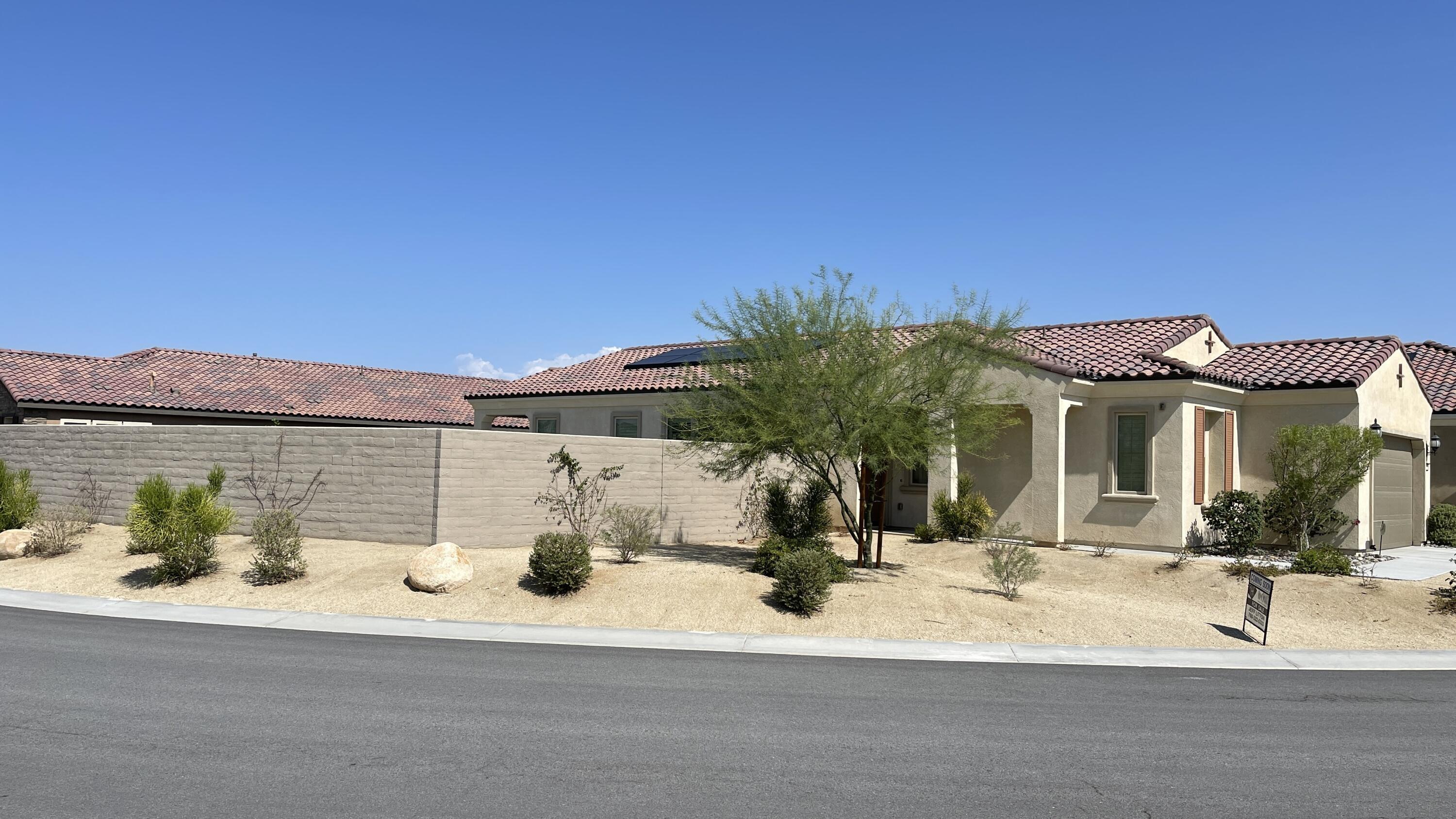 54 Syrah Rancho Mirage, CA 92270 - Photo 16 of 16 IMG_5648
