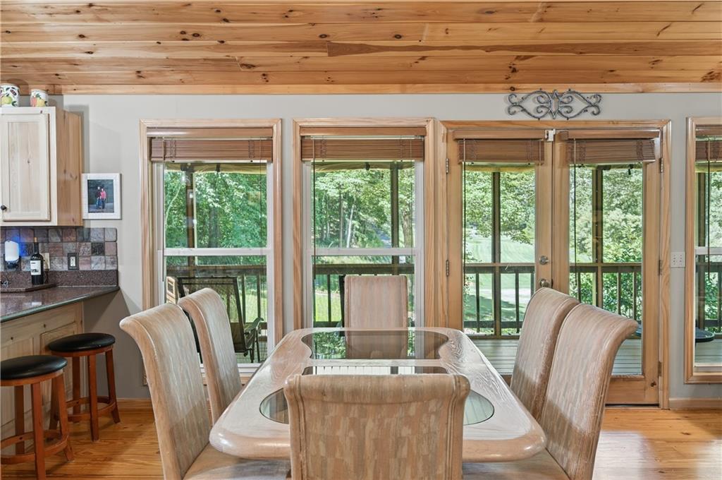 200 Bahn Innsbruck Helen, GA 30545 - Photo 8 of 27 a living room with furniture and a large window