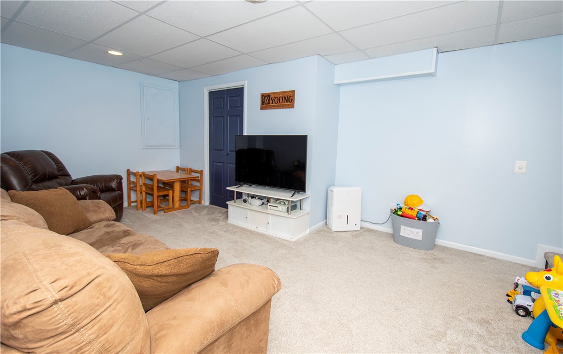 11 MacKay Run Henrietta, NY 14586 - Photo 36 of 46