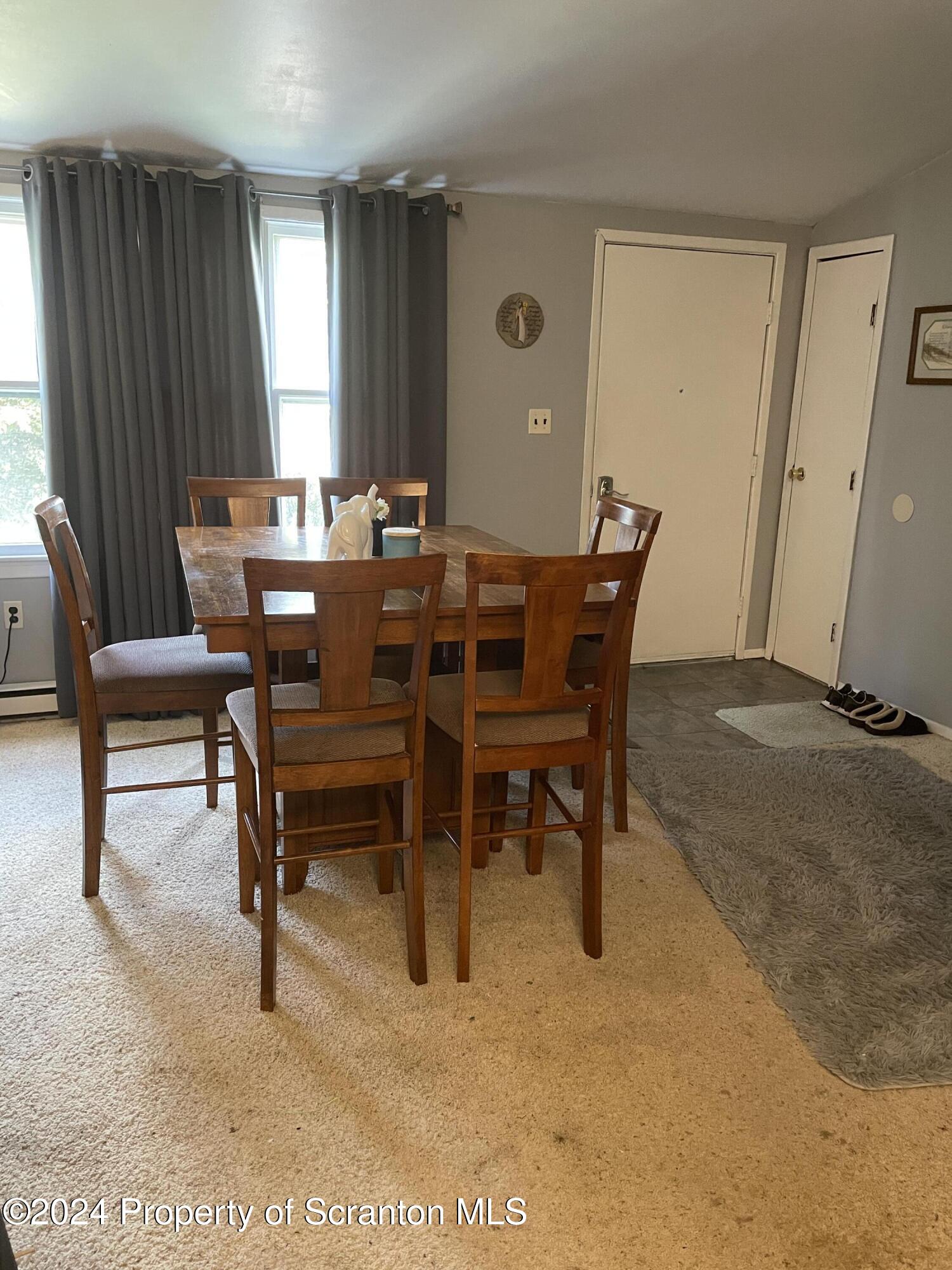 186 Ellen Road Jessup, PA 18434 - Photo 11 of 29 Gallery Image 11