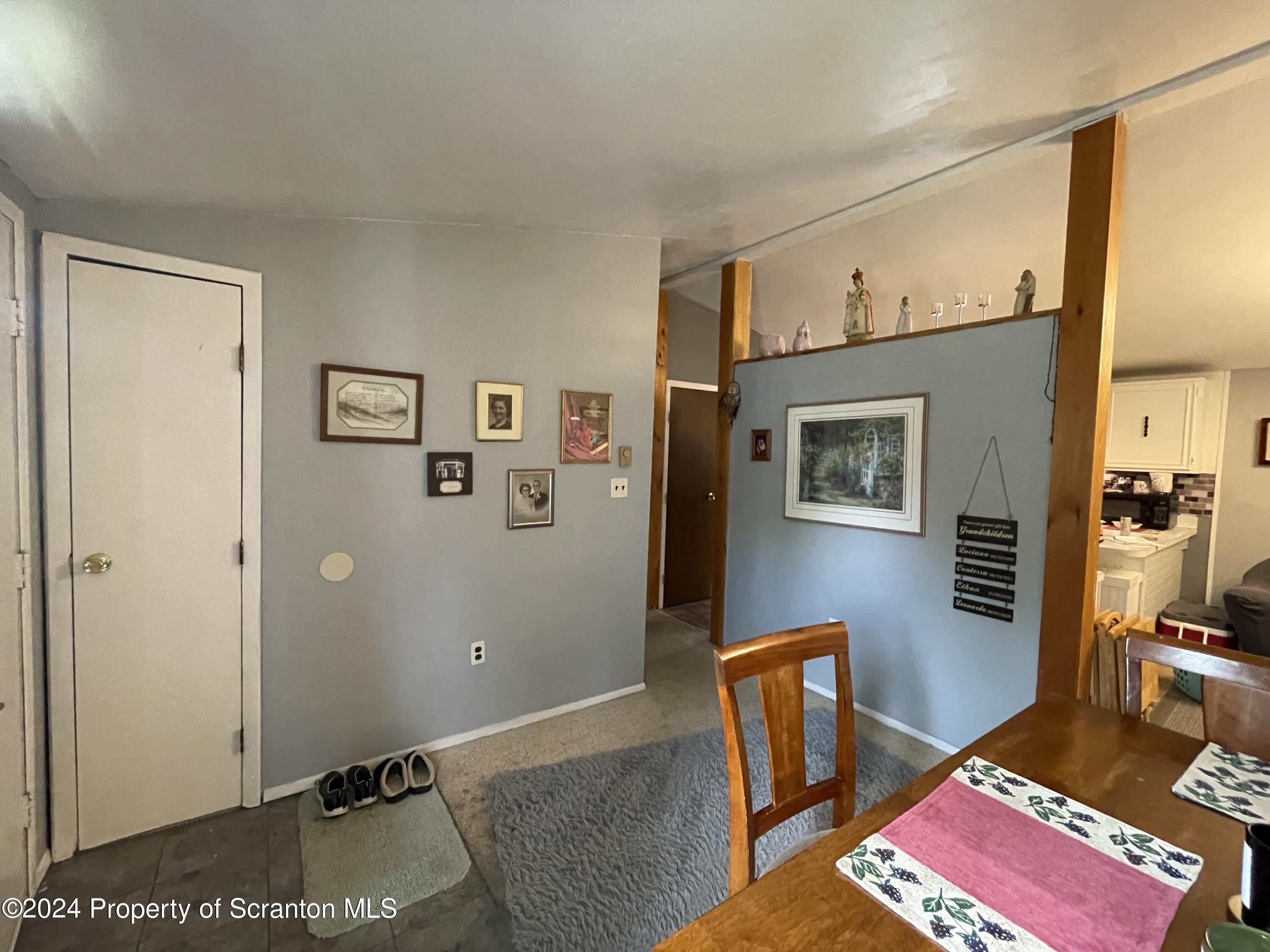 186 Ellen Road Jessup, PA 18434 - Photo 15 of 29 Gallery Image 15