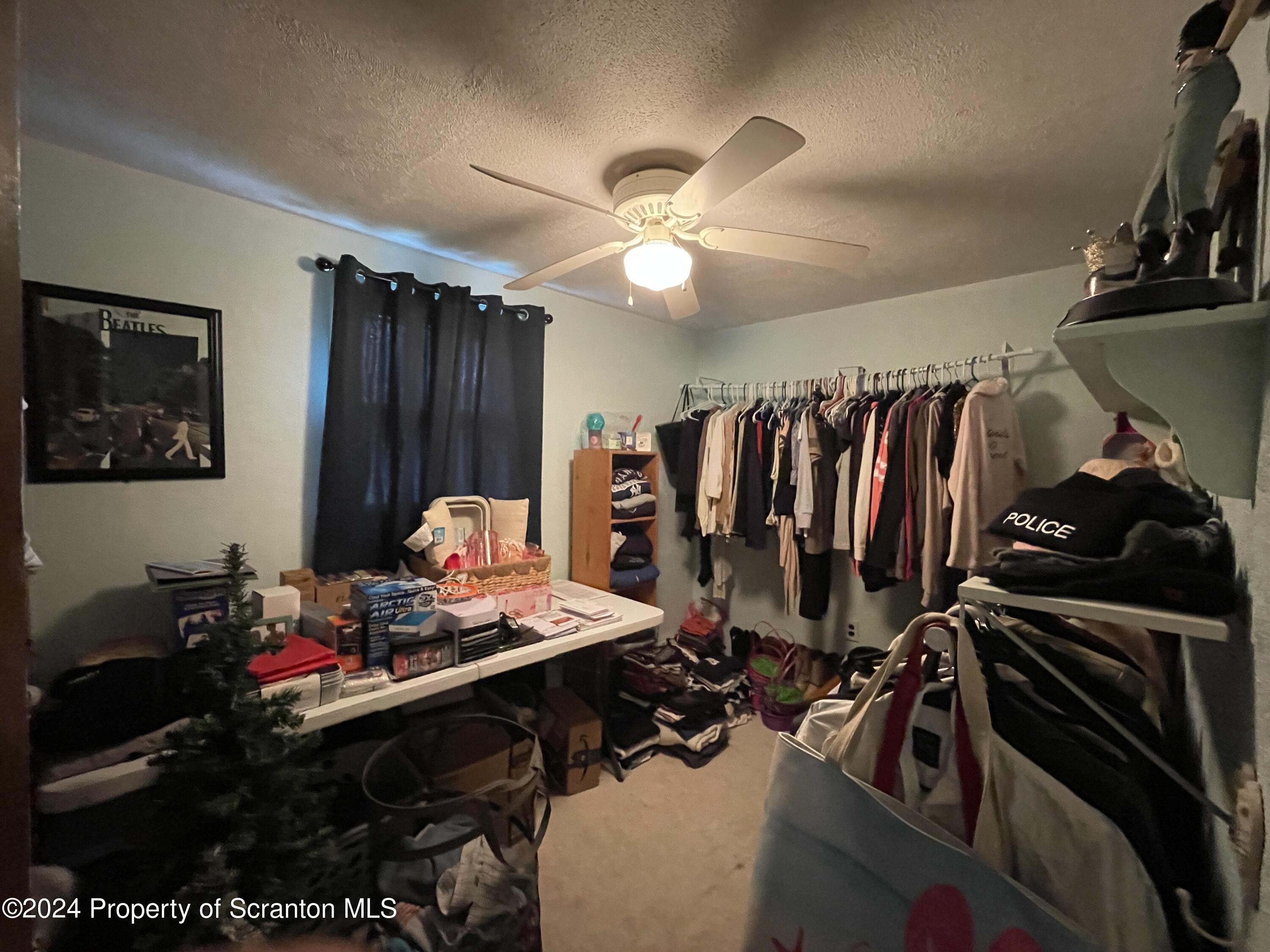 186 Ellen Road Jessup, PA 18434 - Photo 28 of 29 Gallery Image 28