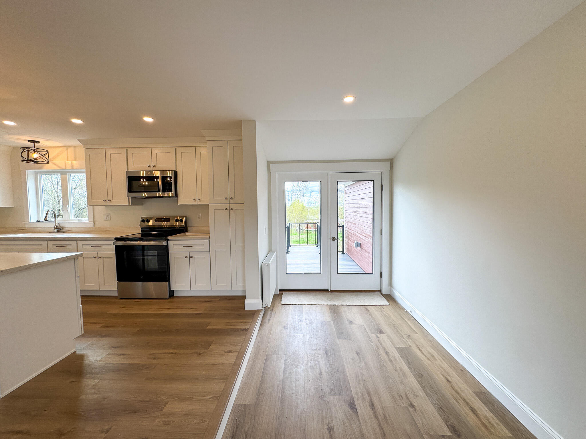 489 Enfield Road Lincoln, ME 04457 - Photo 13 of 37 12