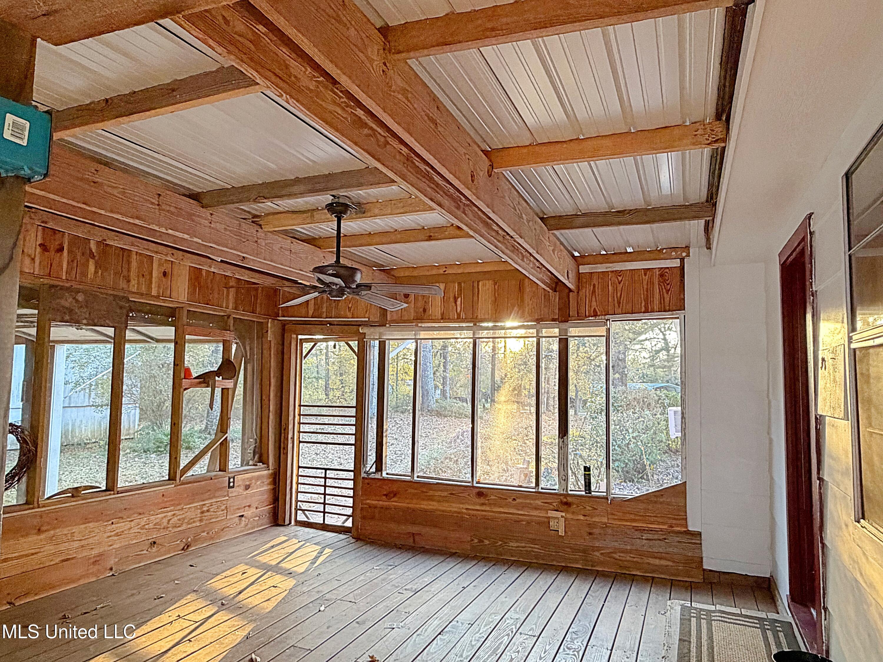 1192 Mars Hill Road Carthage, MS 39051 - Photo 9 of 23 IMG_1318