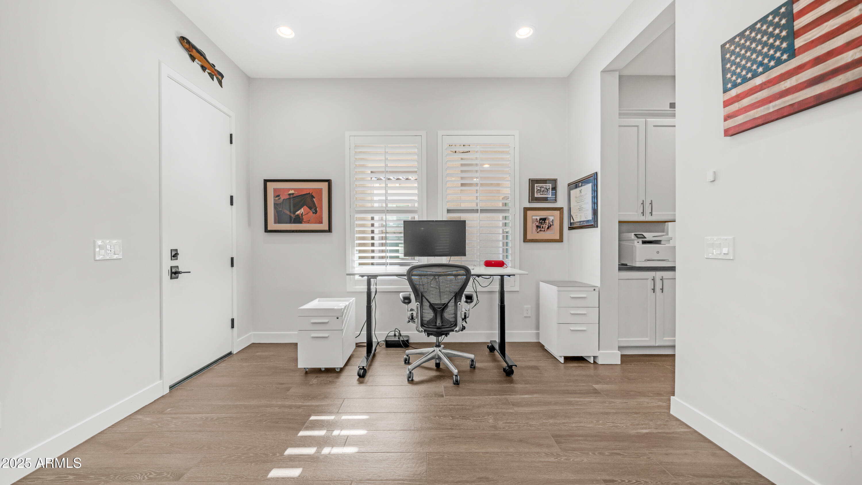 2086 East Trigger Way Gilbert, AZ 85297 - Photo 18 of 69 a view of a workspace with furniture and a window