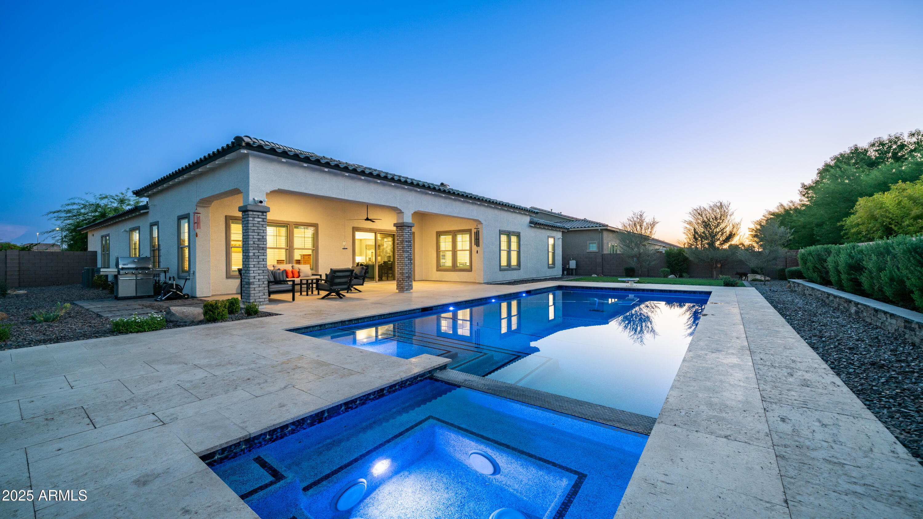2086 East Trigger Way Gilbert, AZ 85297 - Photo 2 of 69 Pool and spa