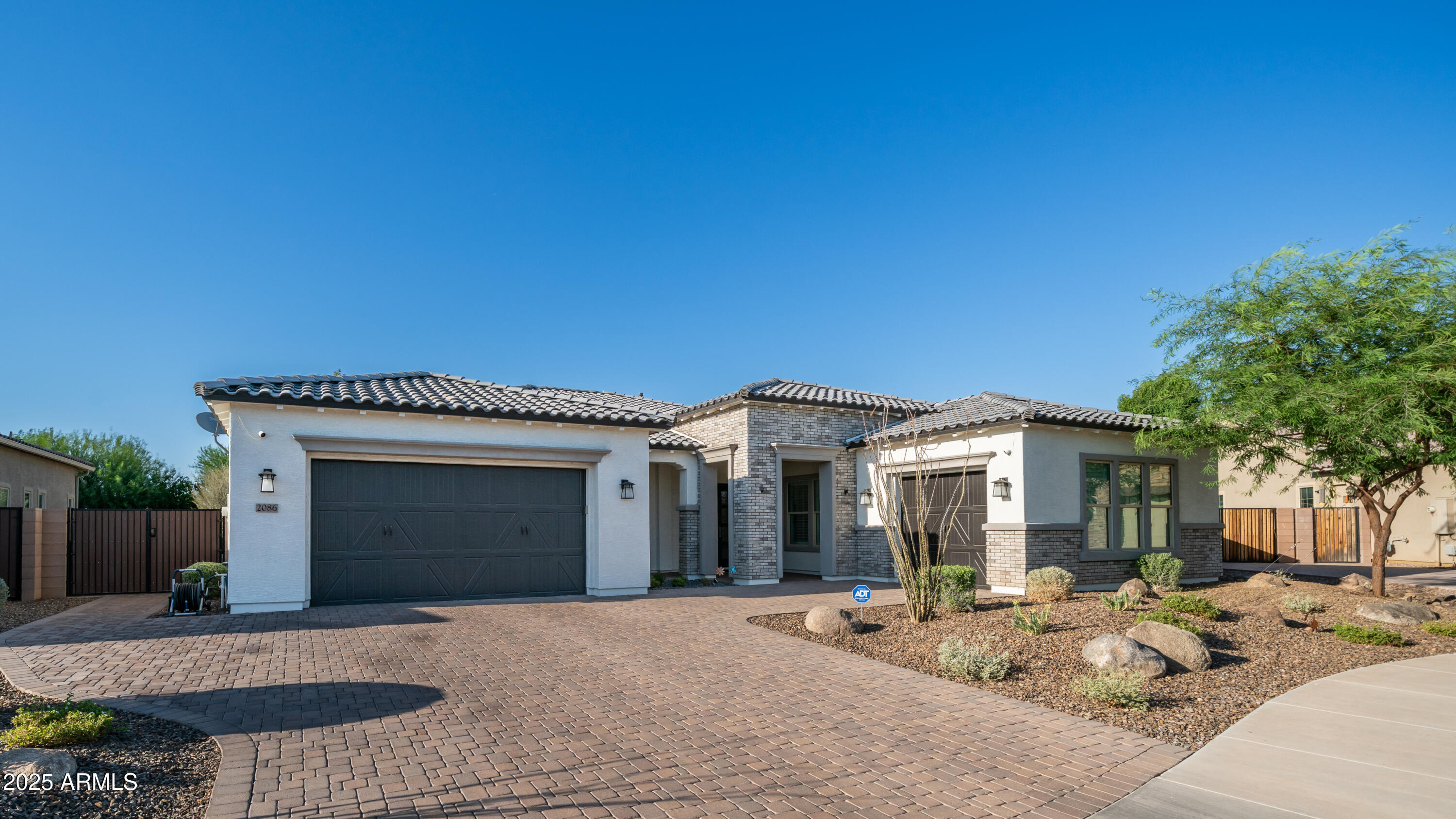 2086 East Trigger Way Gilbert, AZ 85297 - Photo 55 of 69 3 car split garage