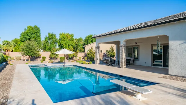 $1,225,000 | 2086 East Trigger Way, Gilbert, AZ 85297