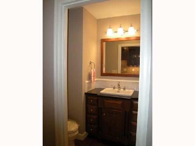 2595 Kent Road Upper Arlington, OH 43221 - Photo 5 of 9