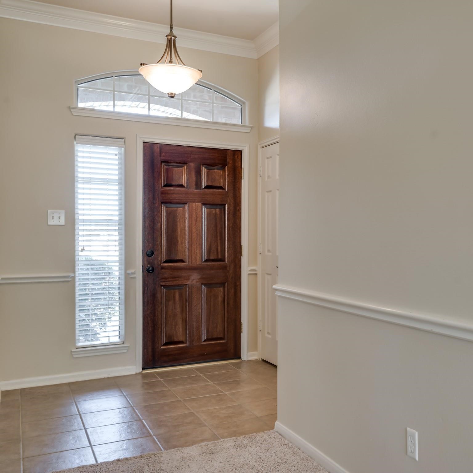 3419 La Fleur Lane Spring, TX 77388 - Photo 5 of 26 a view of an empty room with closet and a window