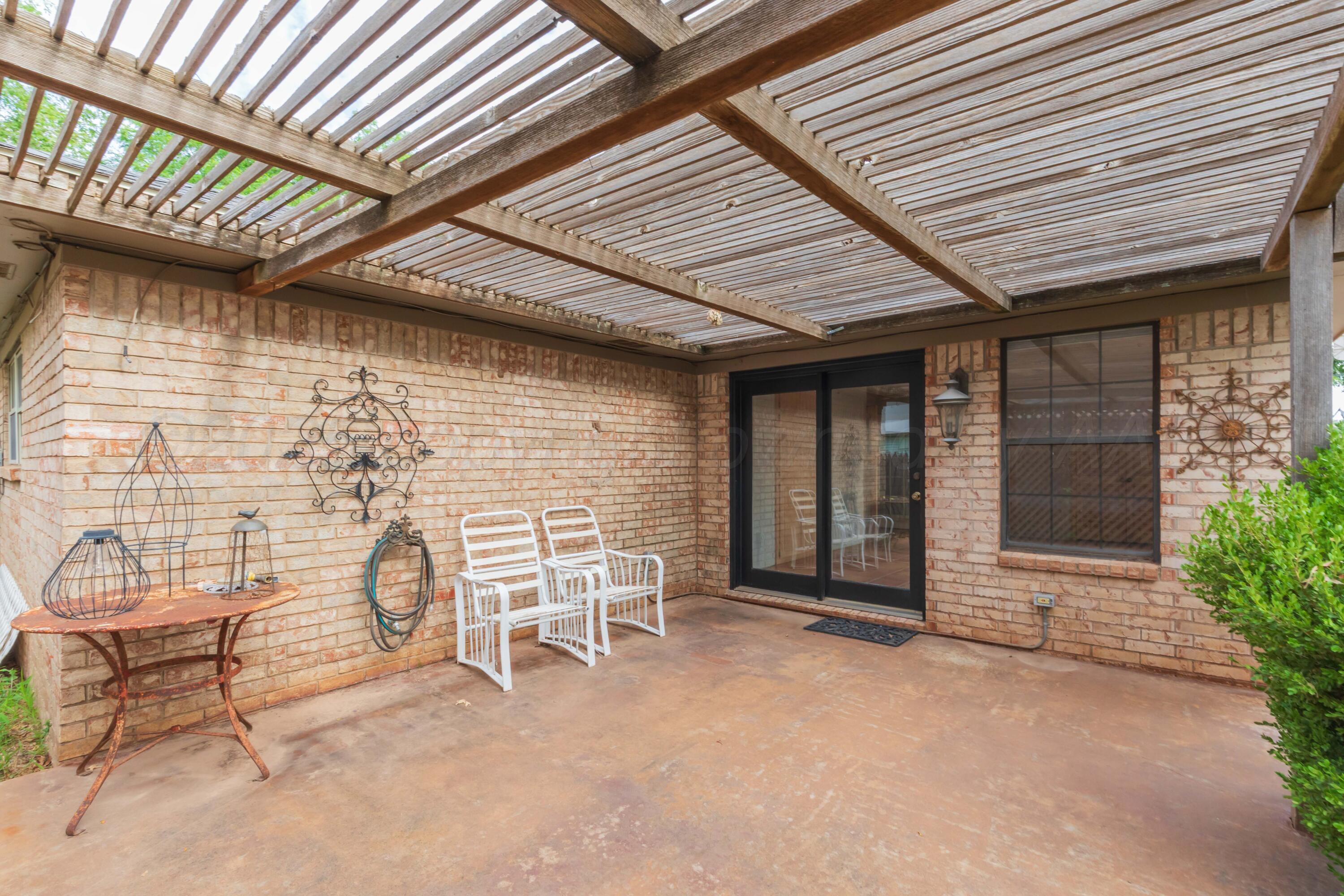 1031 Cimarron Trail Canyon, TX 79015 - Photo 45 of 50 a porch with seating space