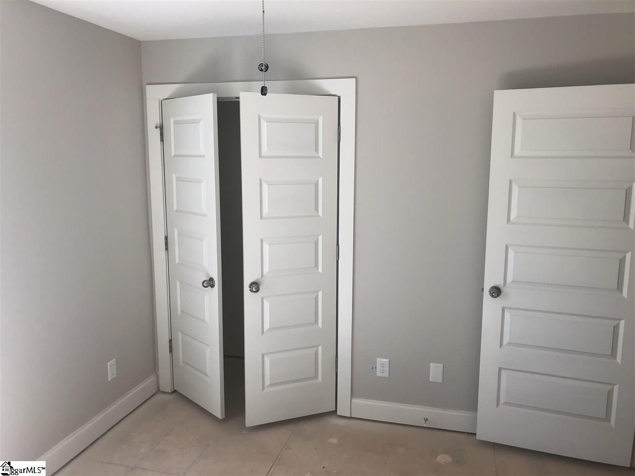 3060 State Park Road Greenville, SC 29609 - Photo 12 of 15 Gallery Image 12