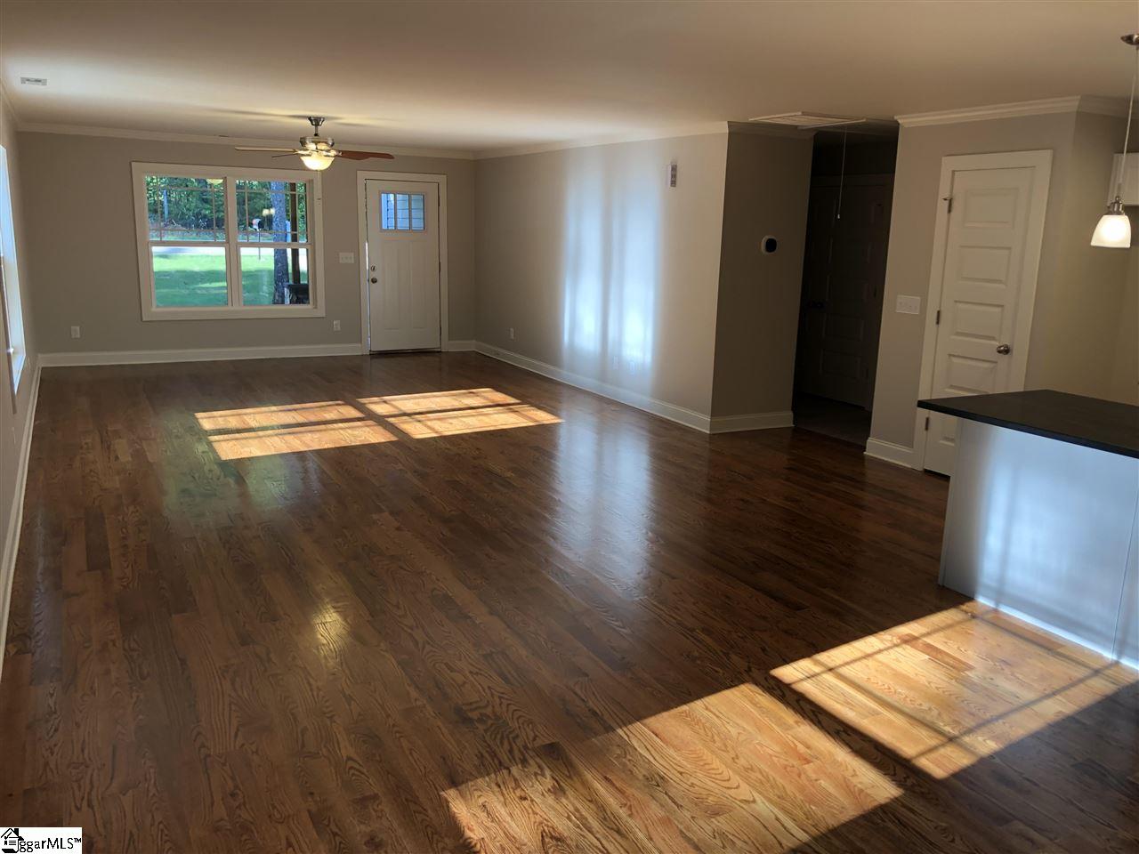 3060 State Park Road Greenville, SC 29609 - Photo 14 of 15 Gallery Image 14