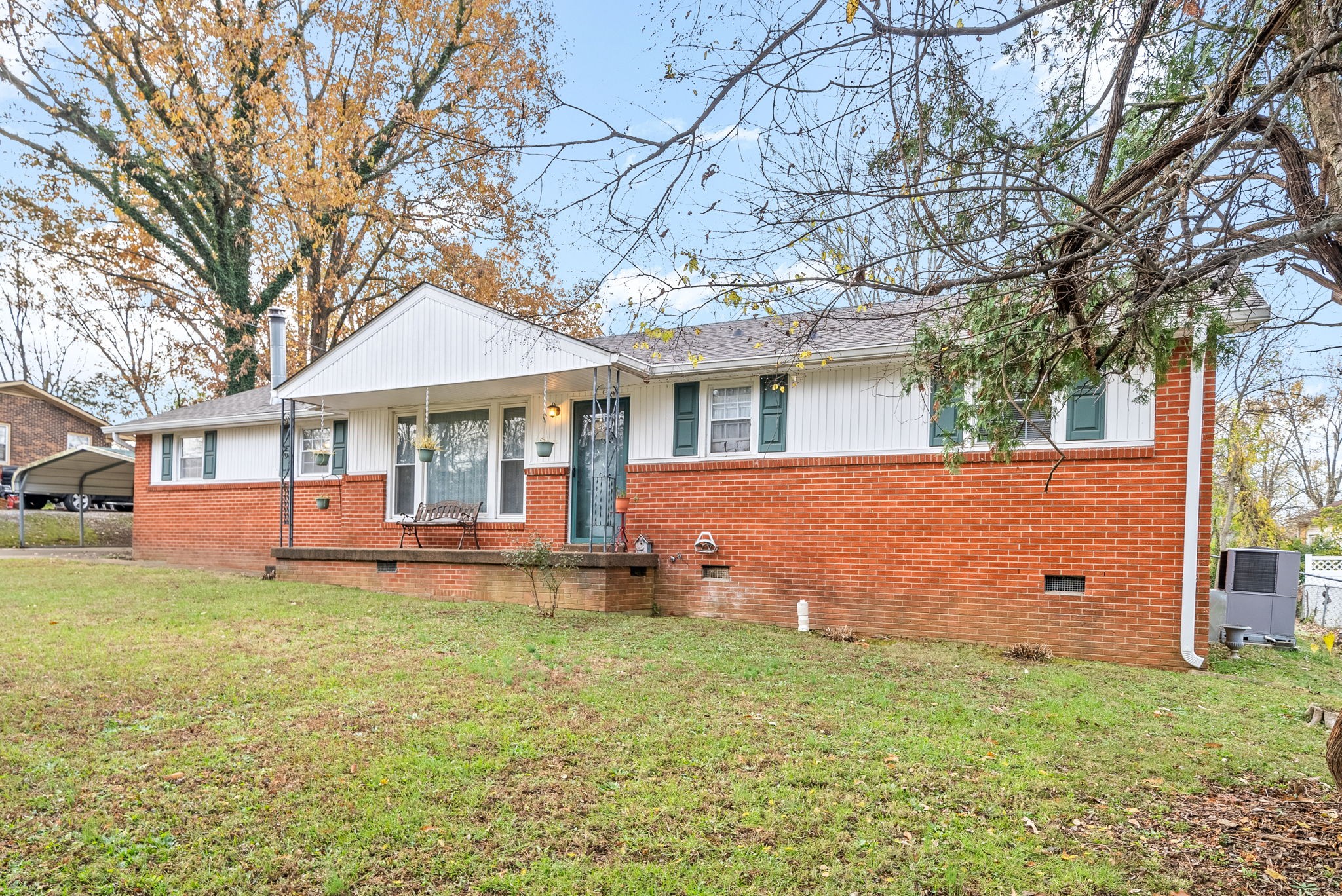 296 Lafayette Road Clarksville, TN 37042 - Photo 2 of 30 Gallery Image 2
