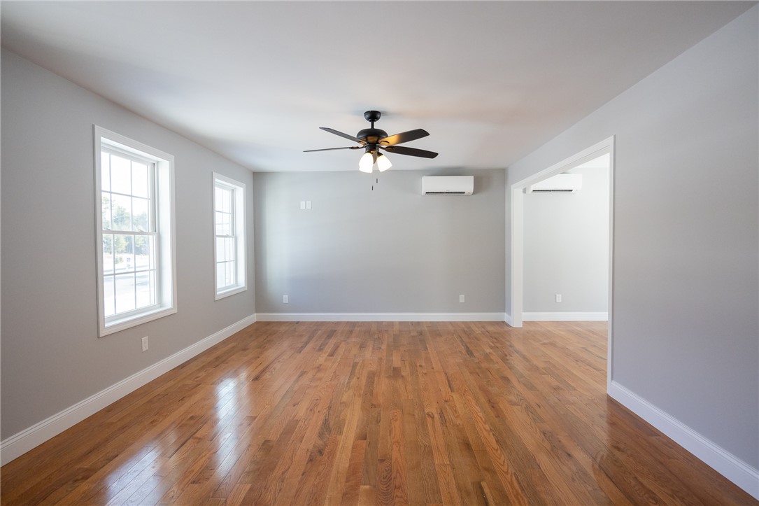 4 Pine Lane Coventry, RI 02816 - Photo 12 of 39 living / family