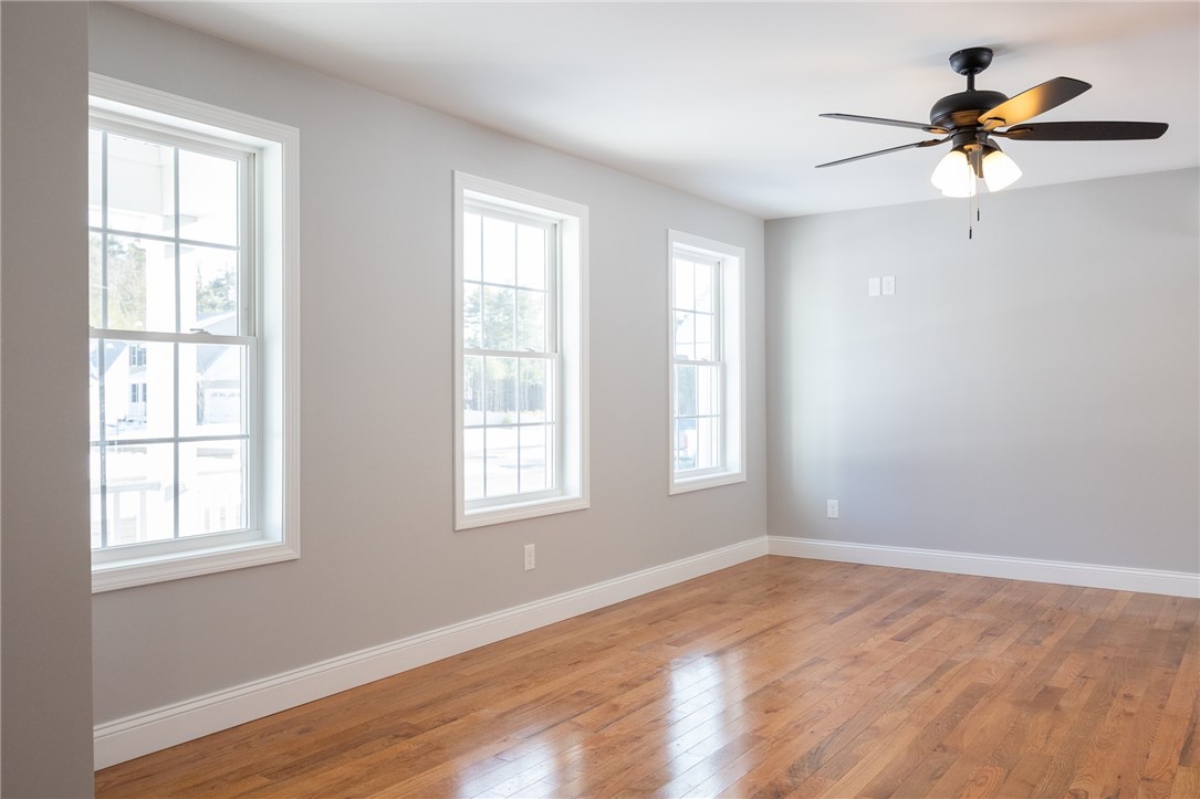 4 Pine Lane Coventry, RI 02816 - Photo 14 of 39 living/ family