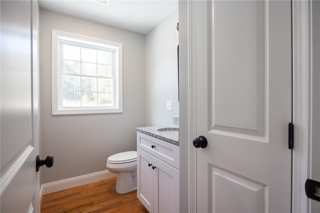 4 Pine Lane Coventry, RI 02816 - Photo 17 of 39 1/2 bath