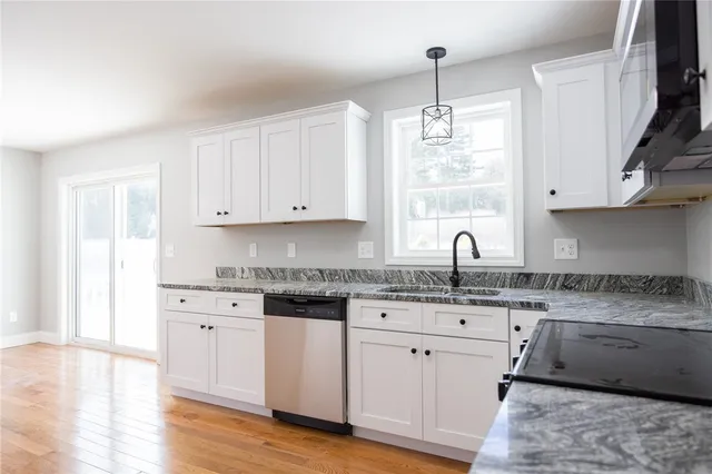 $485,900 | 4 Pine Lane, Coventry, RI 02816