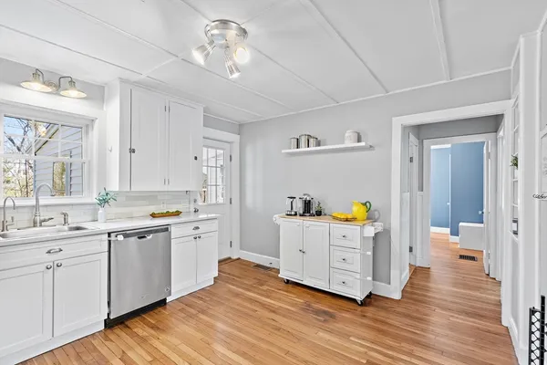 $589,000 | 40 Medway Street, Norfolk, MA 02056