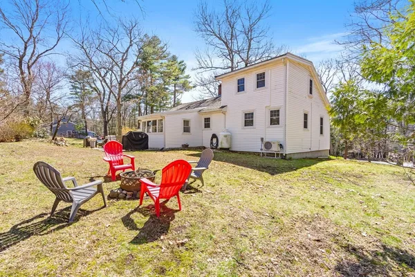 $589,000 | 40 Medway Street, Norfolk, MA 02056