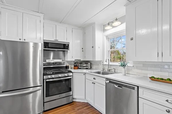 $589,000 | 40 Medway Street, Norfolk, MA 02056
