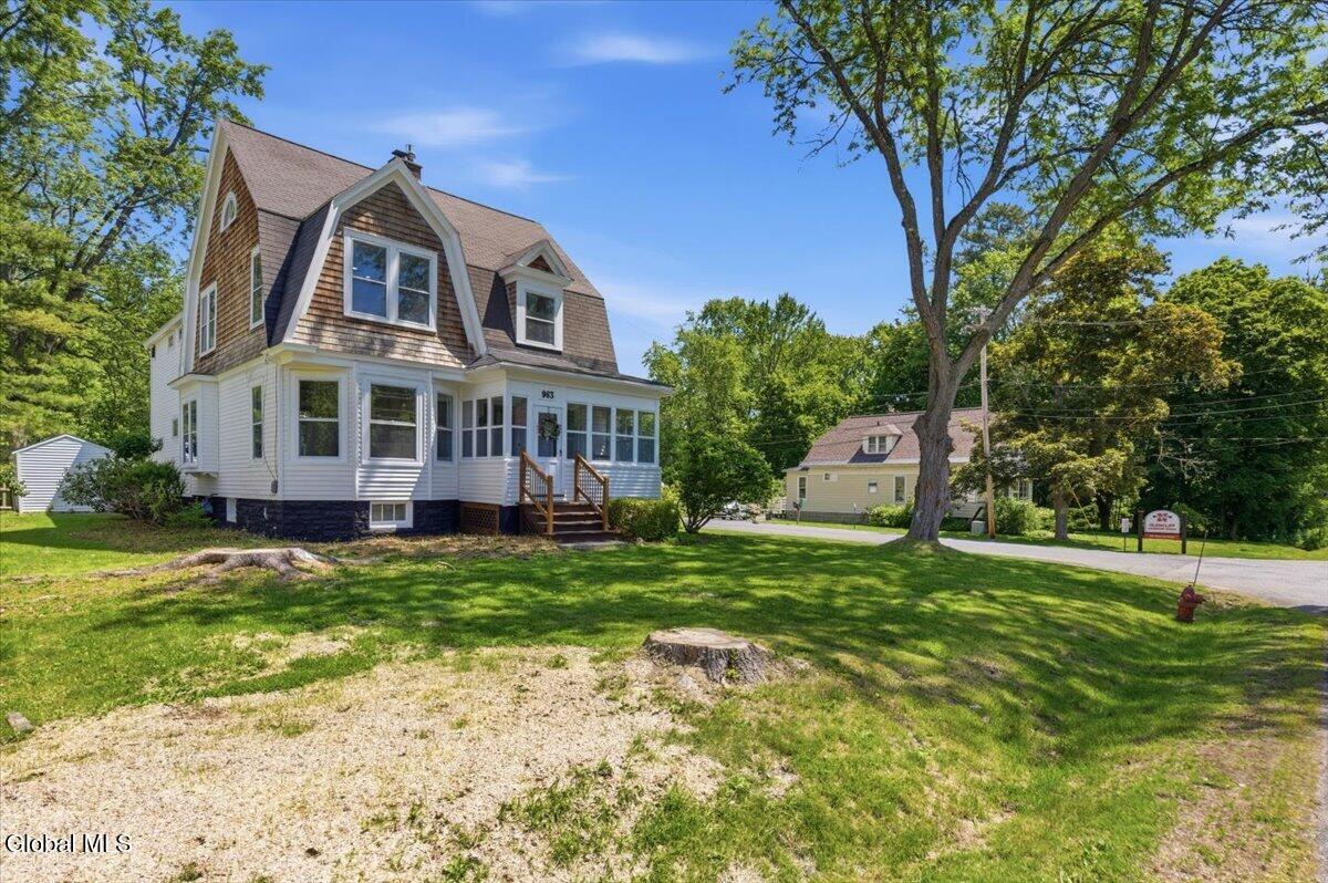 963 Riverview Road Clifton Park, NY 12148 - Photo 1 of 36 06-003_MW2_0842