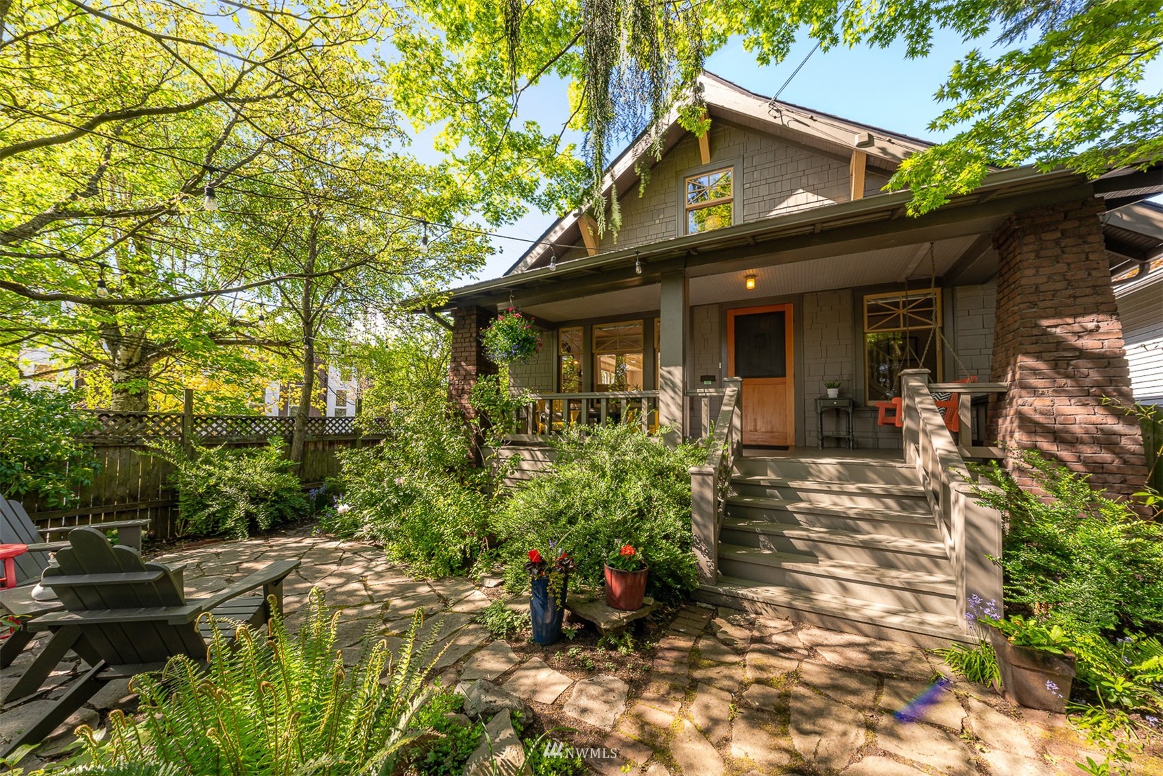 1902 North 46th Street Seattle, WA 98103 - Photo 1 of 35 Gallery Image 1