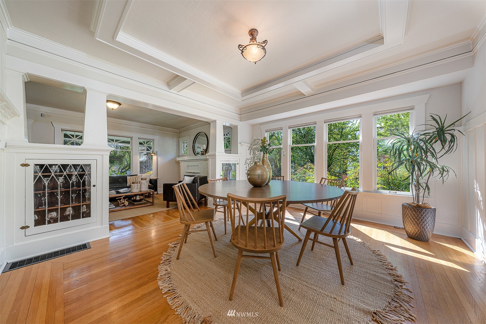 1902 North 46th Street Seattle, WA 98103 - Photo 7 of 35 Gallery Image 7
