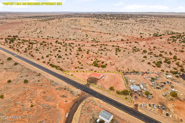 $359,900 | 2800 South S Highway, St. Johns, AZ 85936