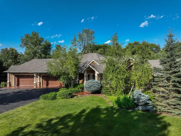 $1,334,000 | W11012 460th Avenue, Prescott, WI 54021