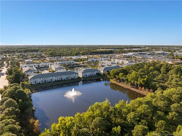 $368,000 | 3931 Southeast Mentmore Lane, Stuart, FL 34997