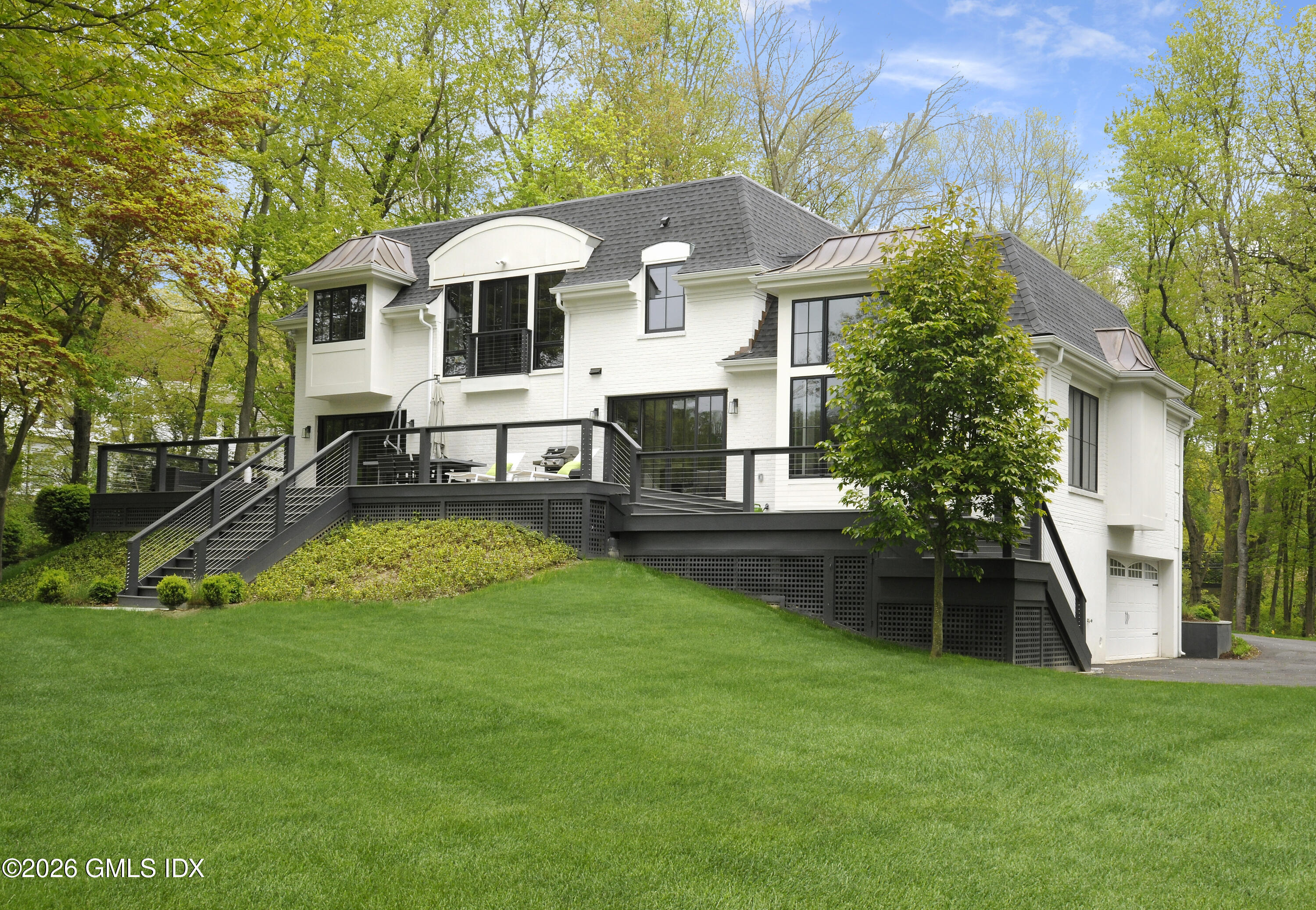 191 North Street Greenwich, CT 06830 - Photo 35 of 40 Back2