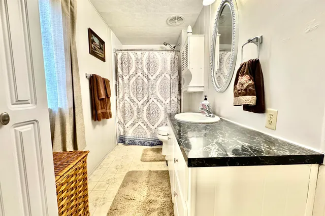 $124,900 | 5 Plainfield Lane, Nashua, NH 03062