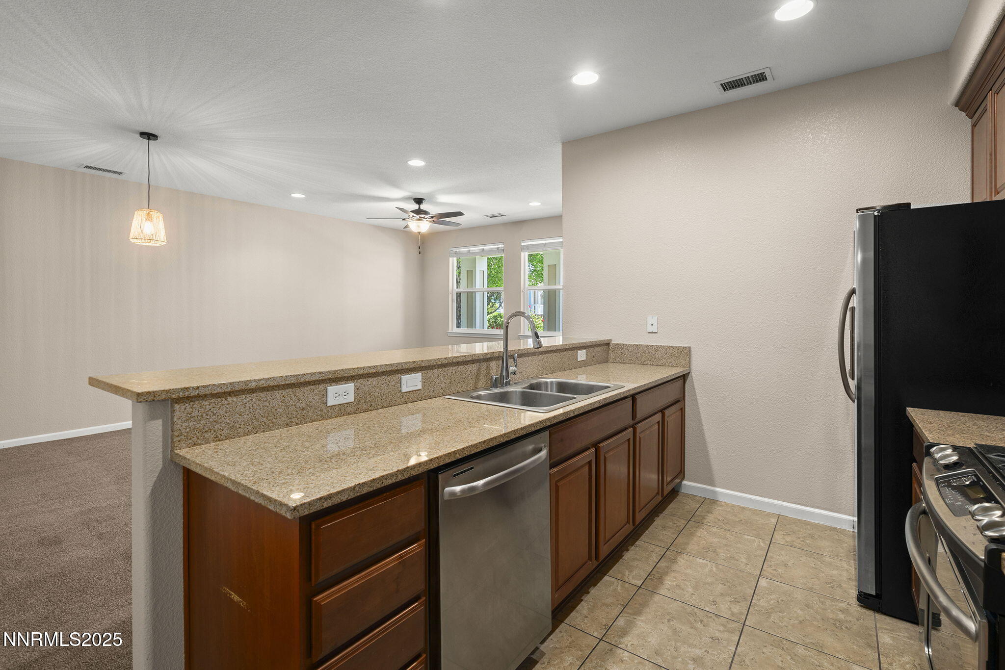 265 Lafayette Lane Reno, NV 89509 - Photo 14 of 33 16-web-or-mls-_DSC0234