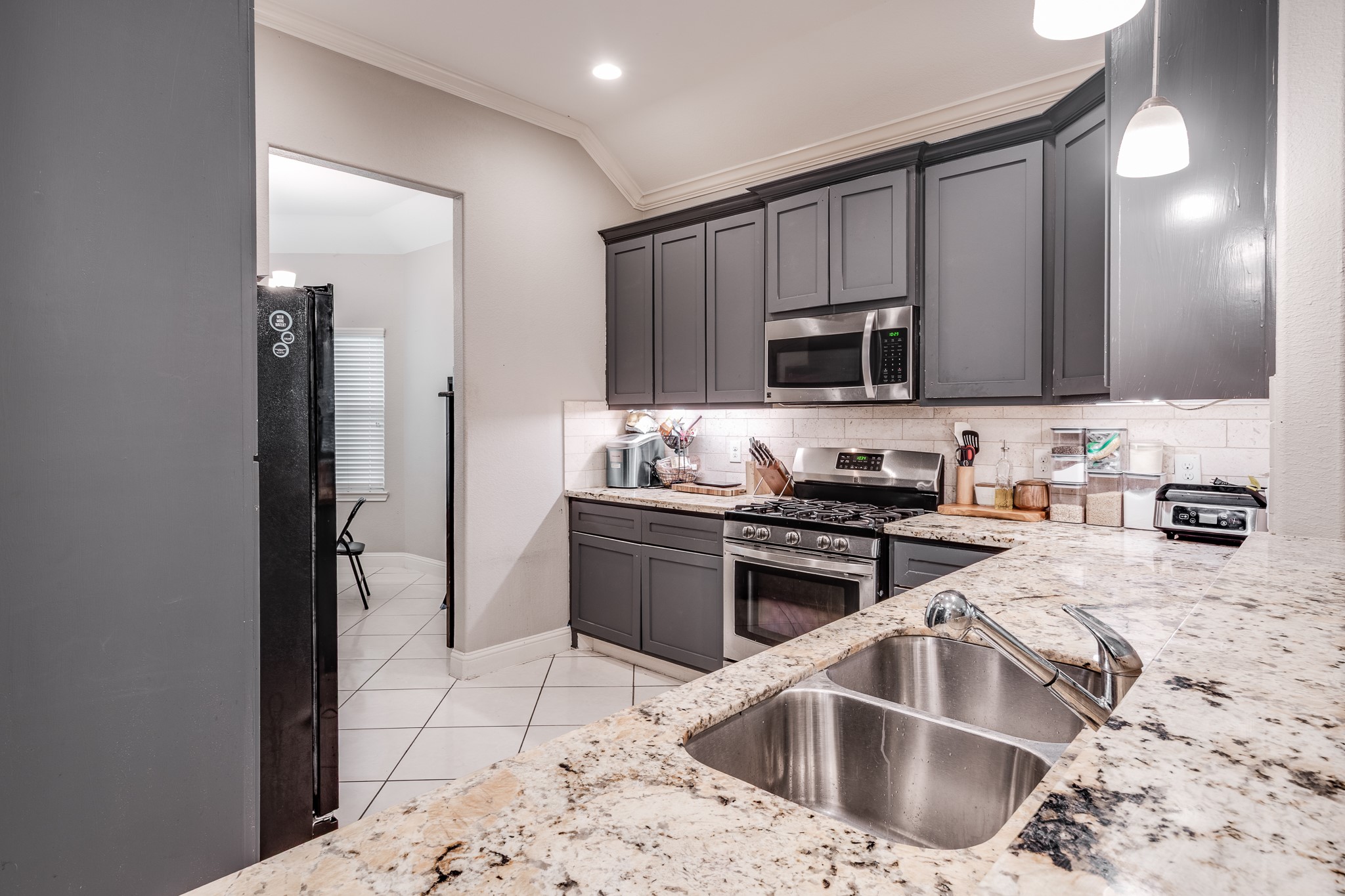 6814 Carver Road Houston, TX 77091 - Photo 12 of 31 Gallery Image 12