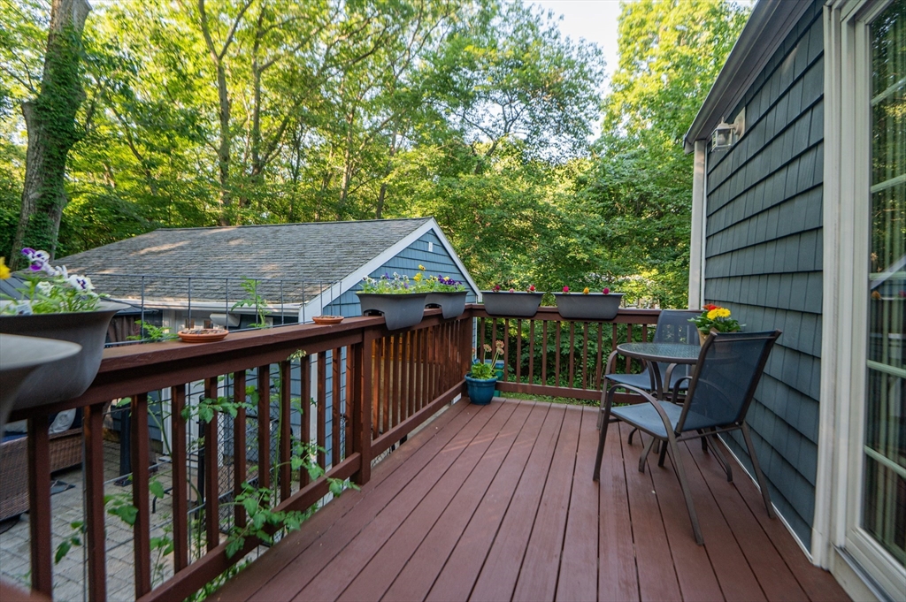 53 Bulfinch Road Lynn, MA 01902 - Photo 7 of 42