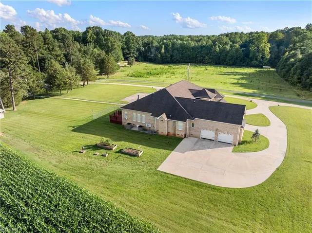 $1,167,450 | 5633 Baptist Assembly Road, Julian, NC 27283