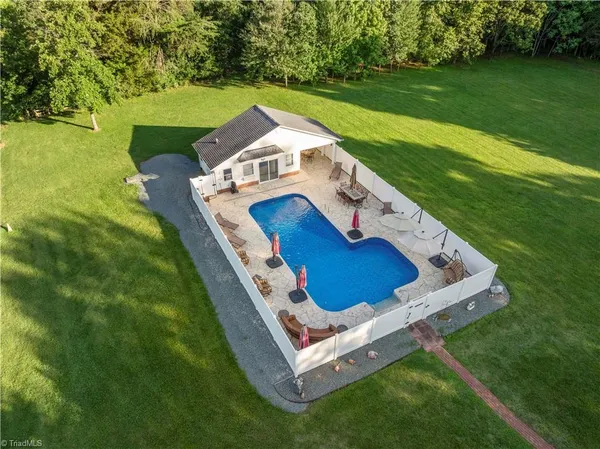 $1,105,000 | 5633 Baptist Assembly Road, Julian, NC 27283