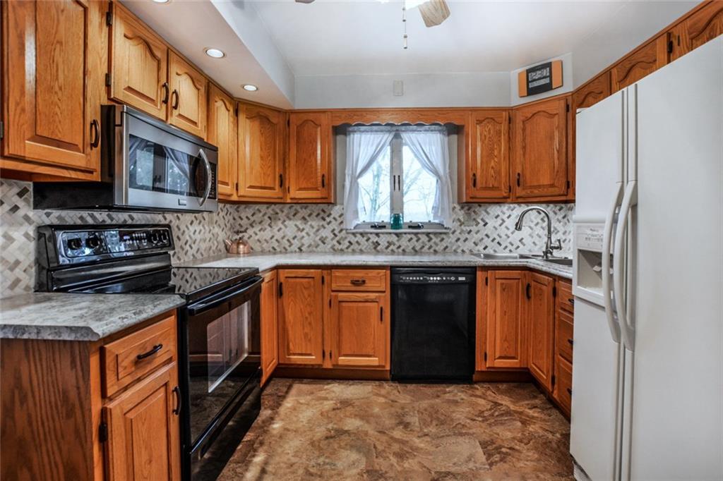 281 Limerick Road Wexford, PA 15090 - Photo 7 of 16 Gallery Image 7