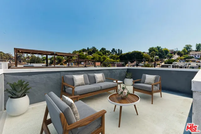 $4,500 | 2206 Fox Lane, Los Angeles, CA 90026