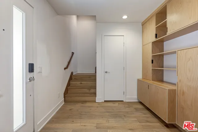 $4,500 | 2206 Fox Lane, Los Angeles, CA 90026