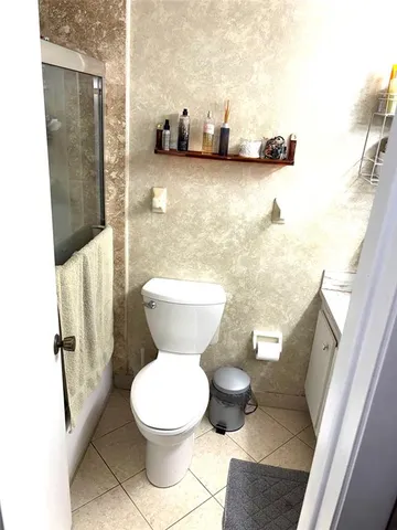 $2,200 | 737 Southeast 1st Way, Unit 302, Deerfield Beach, FL 33441