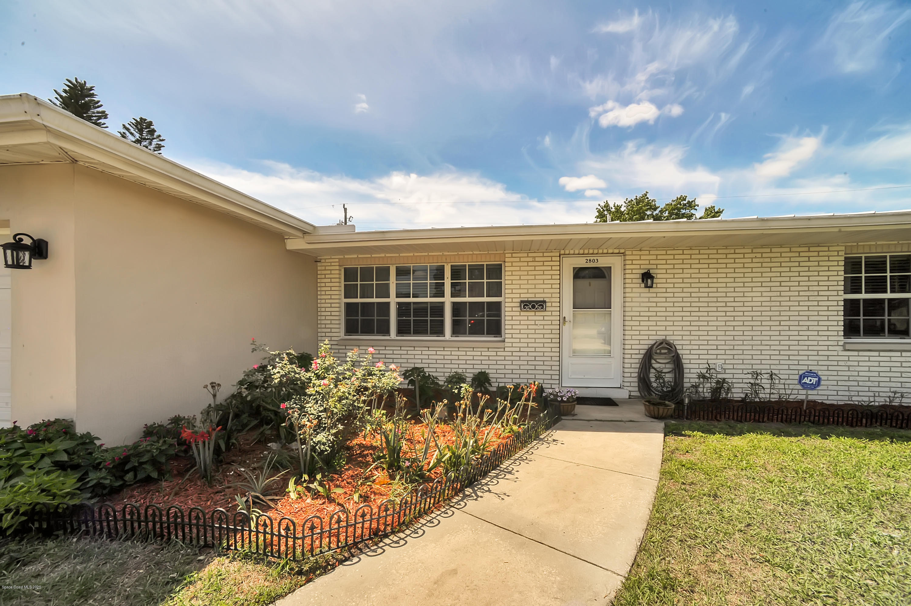 2803 Rheims Avenue Melbourne, FL 32935 - Photo 2 of 18 REW_8167