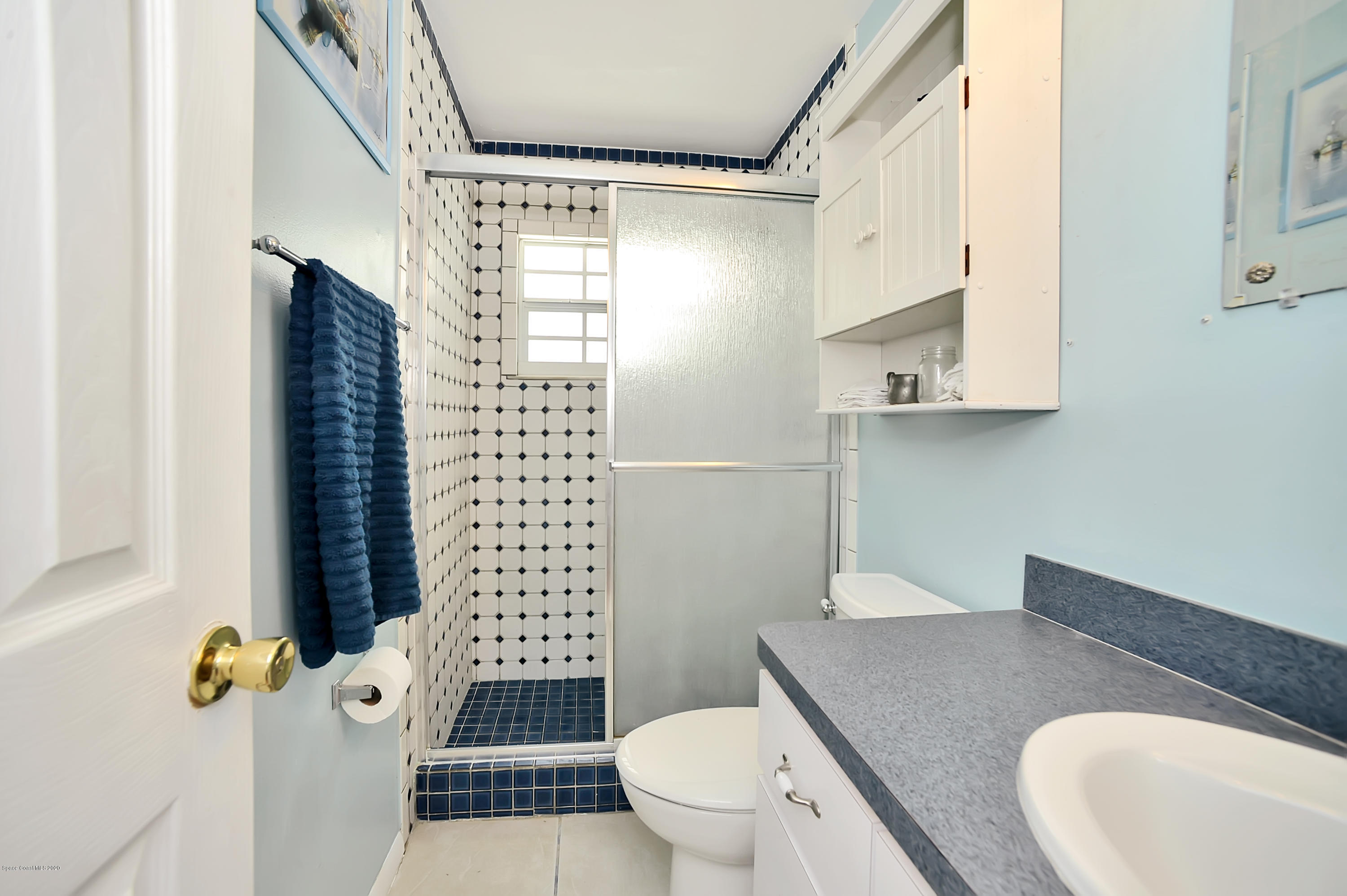 2803 Rheims Avenue Melbourne, FL 32935 - Photo 12 of 18 Master Shower