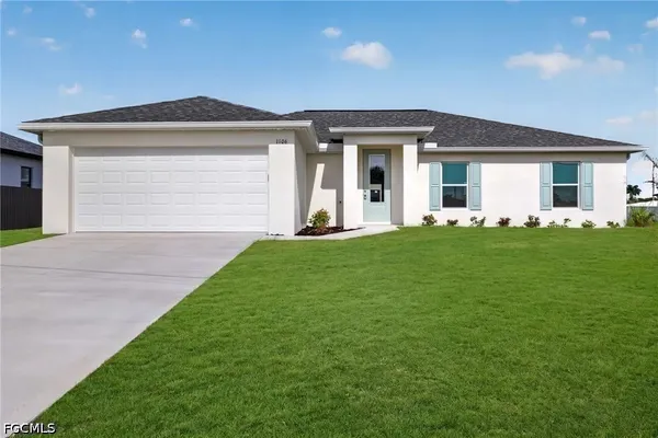 $2,400 | 1106 Northwest 8th Place, Cape Coral, FL 33993