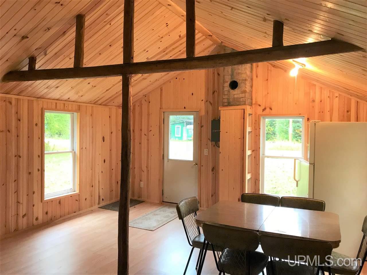 9749 Graves Road Manistique, MI 49854 - Photo 13 of 38 Gallery Image 13