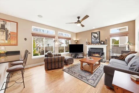 $360,000 | 334 Clearview Circle, Round Lake, IL 60073