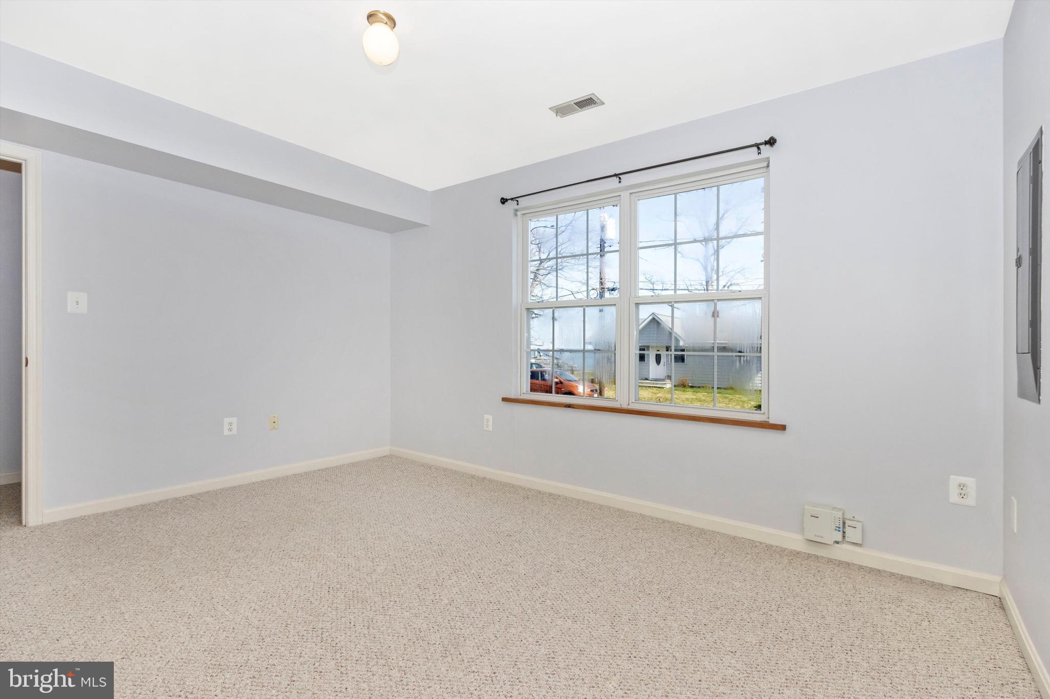 4718 B Oak Road Shady Side, MD 20764 - Photo 19 of 45 Gallery Image 19