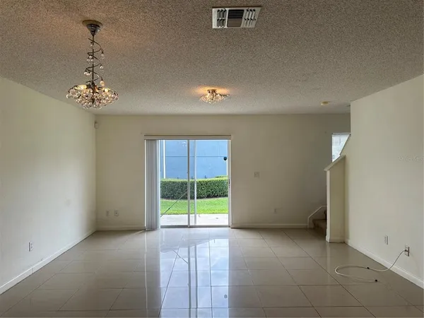 $2,000 | 12640 Somerset Oaks Street, Orlando, FL 32828